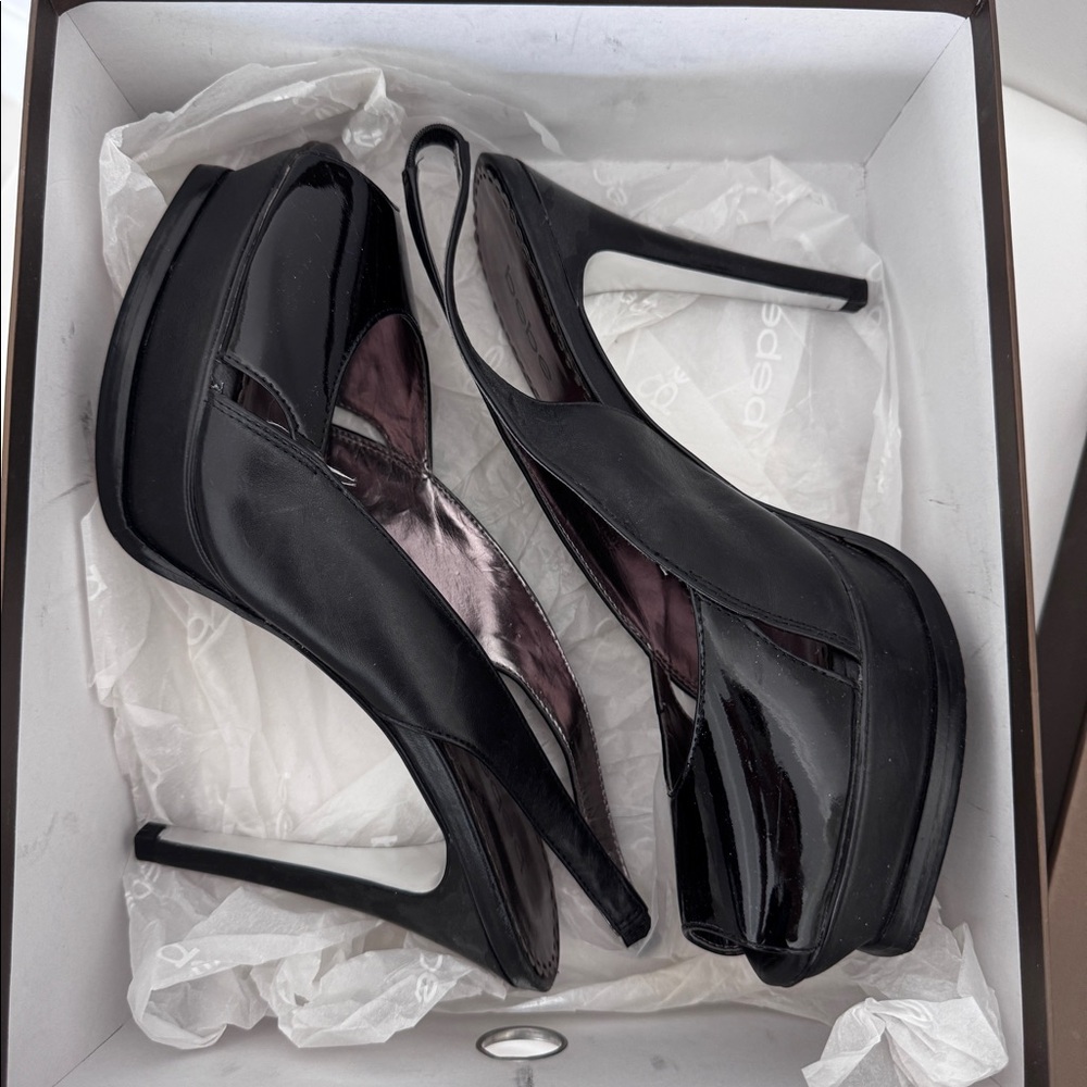 Bebe high heel Sahara platforms, black size 10